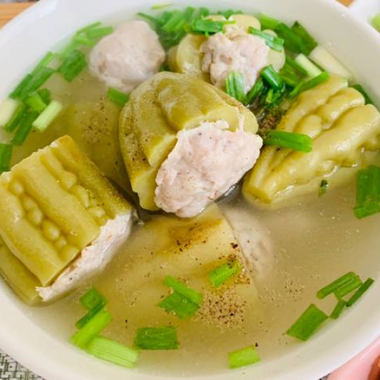 canh khổ qua nhồi thịt
