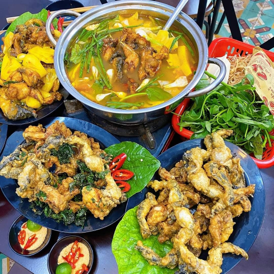 lẩu ếch