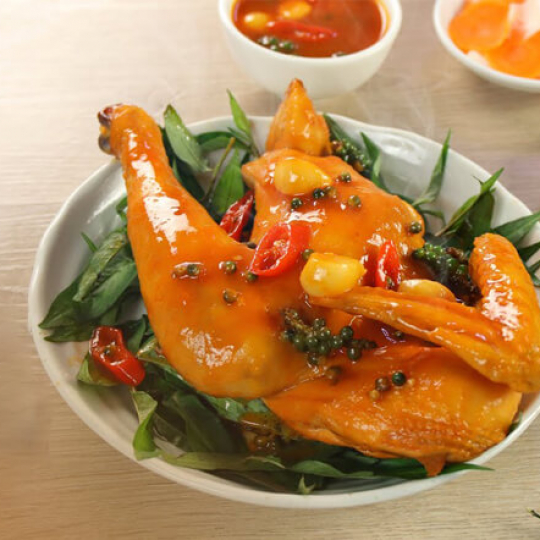 gà ta hấp mắm nhĩ
